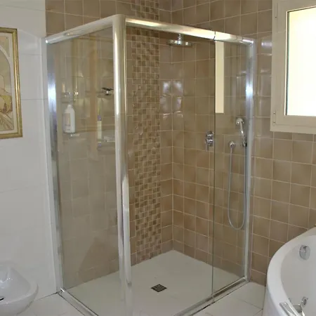 וילה 8 Pers A Spacieuse, Piscine Vue Mer