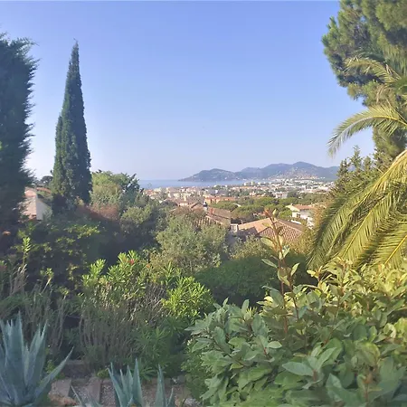 8 Pers A Spacieuse, Piscine Vue Mer * קאן