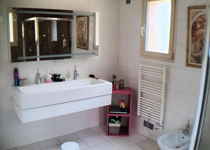 8 Pers à Spacieuse, Piscine Vue Mer Villa Cannes