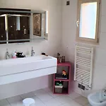8 Pers A Spacieuse, Piscine Vue Mer 别墅 戛纳