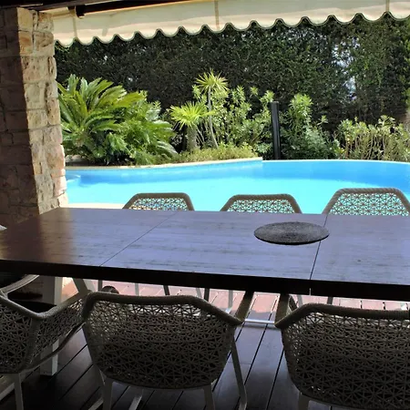 8 Pers A Spacieuse, Piscine Vue Mer 戛纳